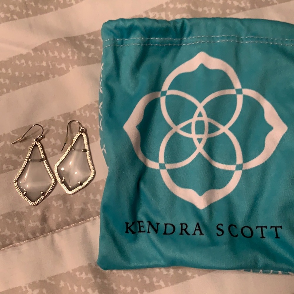 Gray iridescent Kendra Scott earrings